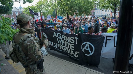 antifa_demonstrating