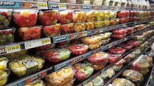 plastic clamshell lettuce