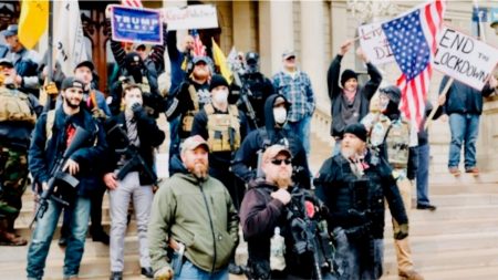 Michiganders-Against-Excessive-Quarantine-at-the-Michigan-State-Capitol-in-Lansing-Michigan-Jeff-KowalskyAFP-1280x720